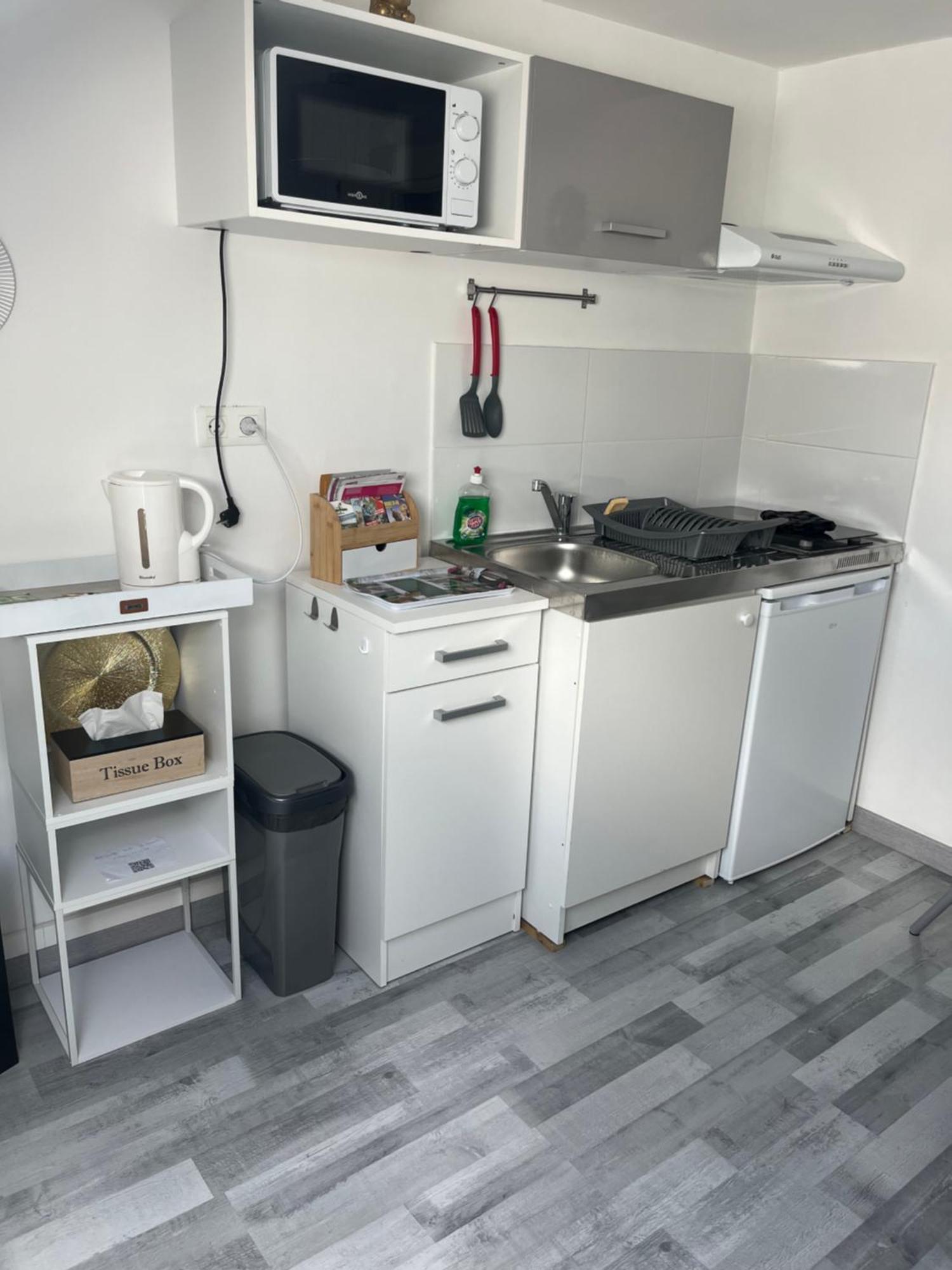 Studio / Chambre Calme Pres De L'Etang St Pierre. Amiens Eksteriør billede